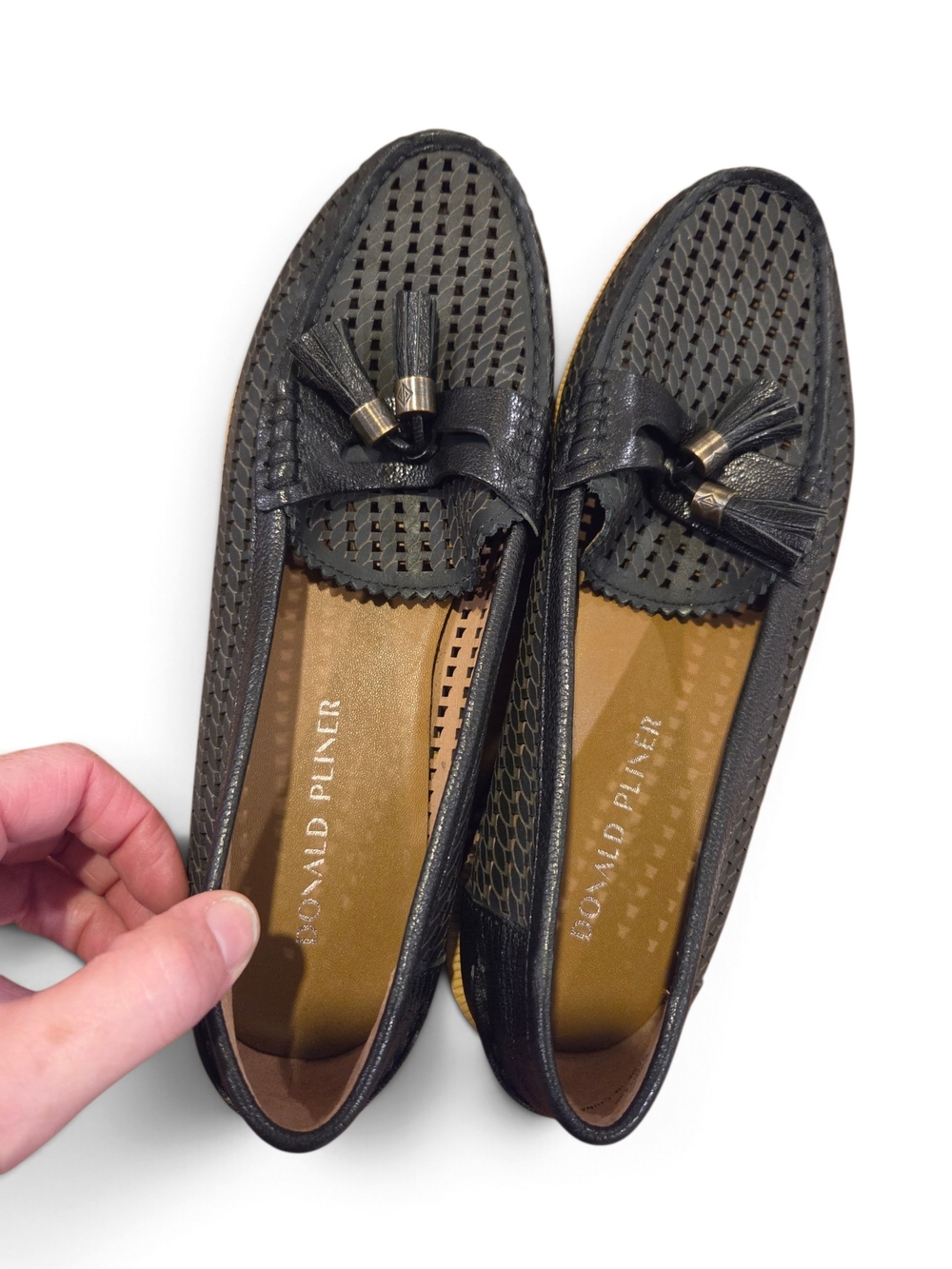 Donald J. Pliner Black Leather Tassel Loafers for Women